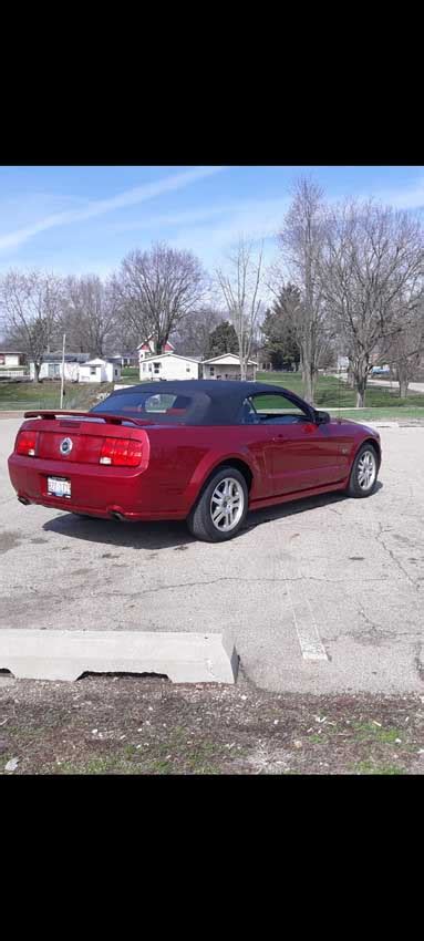 5th gen 2005 Ford Mustang GT Premium convertible For Sale - MustangCarPlace