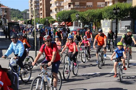 Torrelavega Cruce De Caminos Torrelavega En Torno A 600 Personas