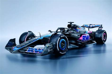 Así luce el Alpine A524 que pilotarán Ocon y Gasly en 2024 Foto 4 de 14