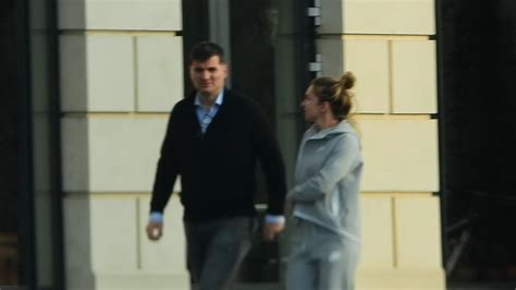 Simona Halep I Toni Iuruc Petrecere Ntr Un Local De Lux La