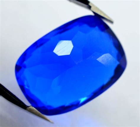 Pietra Preziosa Sciolta Certificata A Cuscino Blu Di Tanzanite Naturale