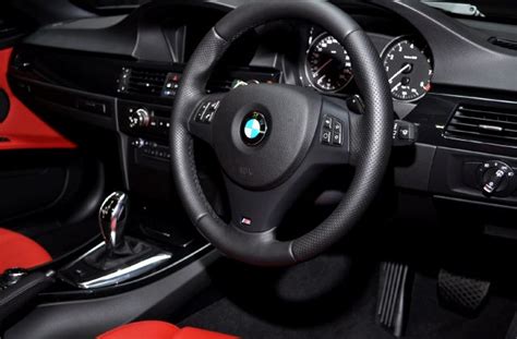 Super car Blog: LUXURY CAR BMW 335i coupe REVIEW