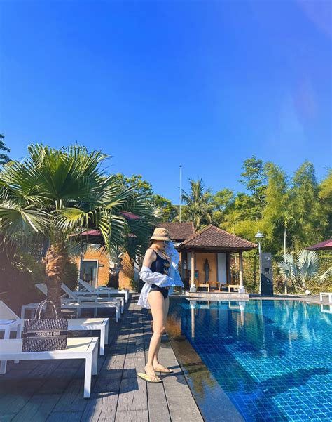 Body thay đổi sau lần sinh nở Bảo Thanh gợi ý monokini đi biển thay cho bikini