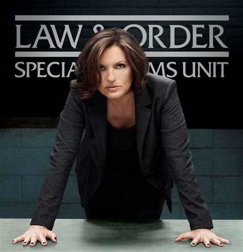 Mariska Hargitay Lawandorder Svu Promo Photo Season 16 Primetime