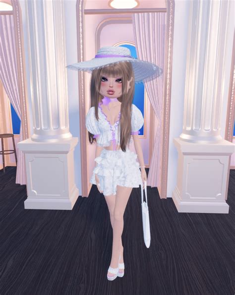 Dress To Impress Boardwalk Babe Outfit Ideas To Try