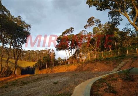 Chácaras à venda na Zona Rural em Camanducaia Chaves na Mão