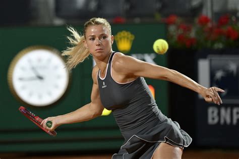 Internazionali Di Roma Avanza Camila Giorgi Battuta Rus Al Turno