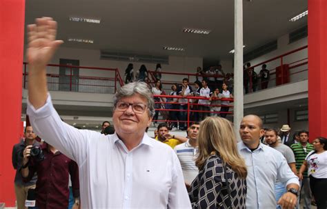 Em Guarabira Jo O Azev Do Inaugura Escola Cidad Integral T Cnica