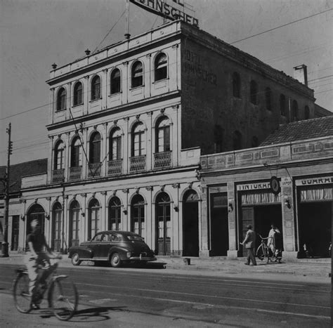 Curitiba E Parana Em Fotos Antigas Rua Bar O Do Rio Branco Nos Anos