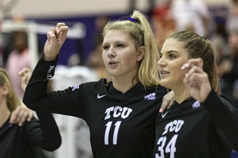 Volleyball Bounces Back With Dominant Sweep Of Miami Tcu 360