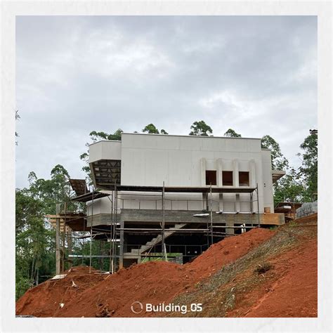 Obra De Steel Frame Em Fase De Plaqueamento Das Placas Ciment Cias