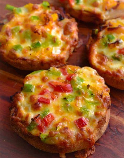Mini Pizza Muffins English Muffin Pizza Air Fryer Secondrecipe