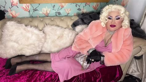 Suzanne Gay Amateur Amateur Porn Feat Suzanne2018 XHamster