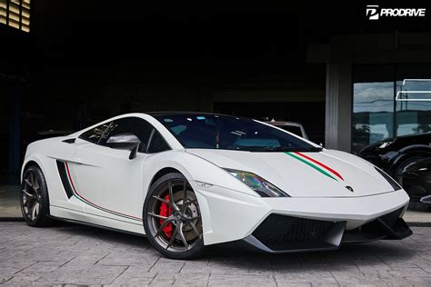 White Lamborghini Gallardo Black Rims