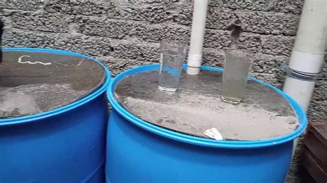 Sistema de captación de agua de lluvia con filtro de primeras aguas de