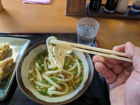 めりけんや高松駅前店で楽しむ伝説の「連絡船うどん」 全国のうどんを制覇したい！