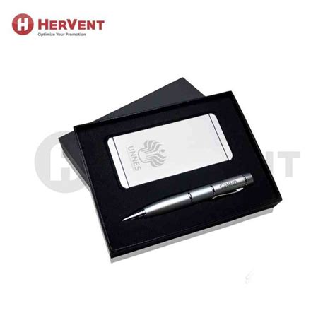 Paket Souvenir 1 Card Holder Pulpen Metal 24 Hardbox Hervent