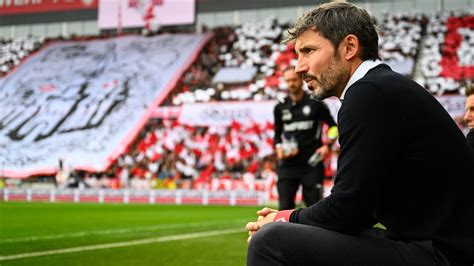 Van Bommel Met Antwerp Fc Naar Halve Finale Beker 1limburg