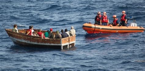 EE UU Balseros Cubanos Se Resisten A Autoridades Tras Ser Interceptados