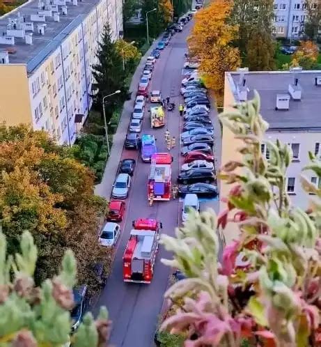 Gliwice Tragiczny wypadek na ulicy Czernego Nie żyje 7 letnie dziecko