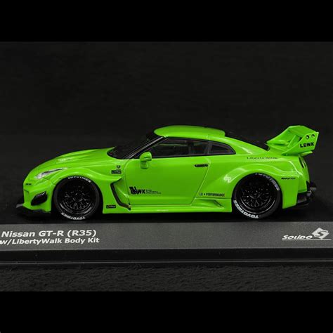 Nissan GT R R35 LB Work Silhouette 2020 Acidgrün 1 43 Solido S4311207