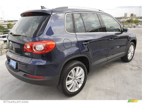 Night Blue Metallic Volkswagen Tiguan Se Photo