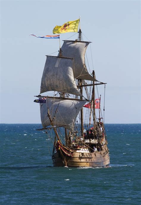 207 best 17th century sail ships images on Pinterest | 17th century ...