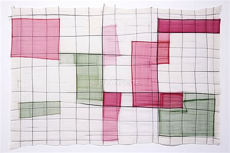 Una Trapunta Patchwork Realizzata Con Tessuti Rosa E Verdi Copia