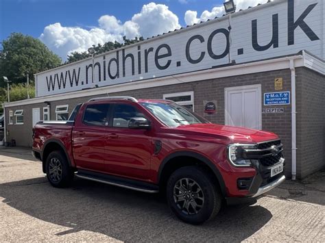 CREW CAB 4X4 PICK UP FORD RANGER OR EQUIVALENT For Hire Midhire