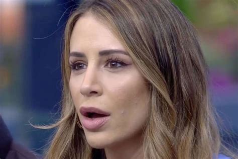 Cristina Porta confiesa el tamaño del miembro de Luca Onestini Impactada