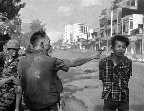 Iconic Images from Vietnam Photos - ABC News