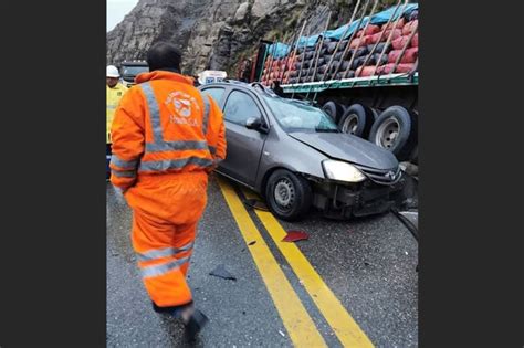 Tres Personas Mueren En Accidente De Tránsito En La Carretera Central