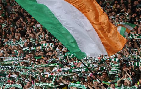 Watch Celtic Fans Sing Youll Never Walk Alone After Club Breaks World