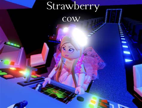 Roblox Pics Roblox Pics Strawberry Cow Cow