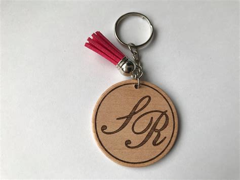 Personalized Key Ring Sr Name Keychain Wood Keyring Etsy Uk