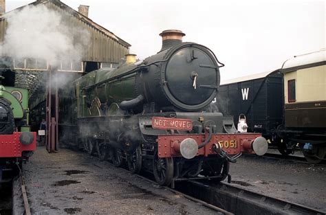 Gwr Castle Class Earl Bathurst Didcot Railway Centre A