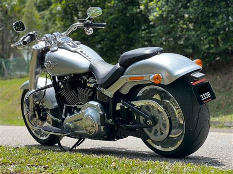 Harley Davidson Fatboy 114 Motorbikes On Carousell