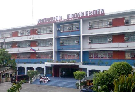 Arellano University in Pasay: photo gallery