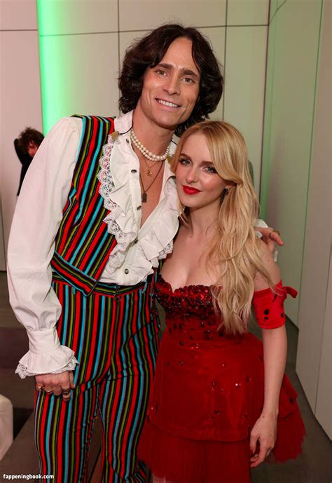 Mckenna Grace Mckennagrace Mckennagraceful Nude OnlyFans Leaks Fappening FappeningBook