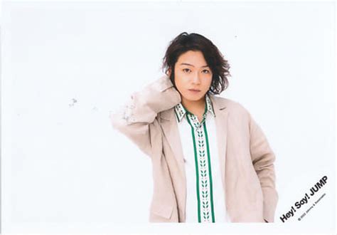 駿河屋 Hey Say Jump髙木雄也横型・上半身hey Say Jump 「ポートレートシリーズ」オリジナルフォト公式