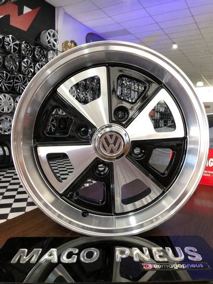 4 Rodas Aro 15 tala 6 VW Fusca Brasília Furação 4X130 BD KRMAI R84