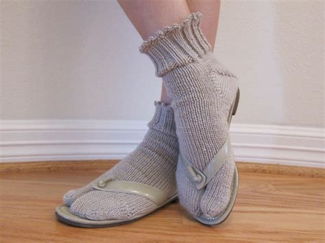 Split Toe Socks Tabi Socks Flip Flop Socks Hand Knit