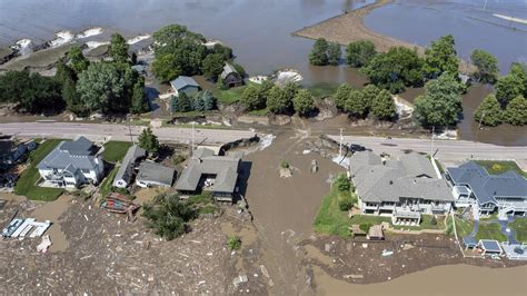 More Rain Possible In Deluged Midwest As Flooding Kills 2 Causes Water