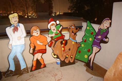 A Scooby Doo Christmas Etsy Disney Merry Christmas Christmas Yard