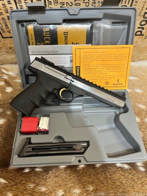 Browning Buckmark Pro 22 Lr Pistol Excellent Used With Box Semi Auto Pistols At