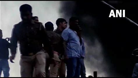 Ani Up Uttarakhand On Twitter Uttar Pradesh Fire Broke Out In A Plastic Godown In Rail Bazar