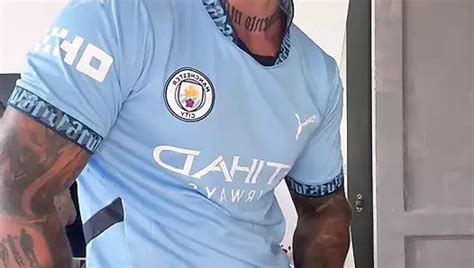 Bodybuilder Strokes Huge Fat Cock With Explosive Load Gay Big Cock Big Cock Porn Xhamster