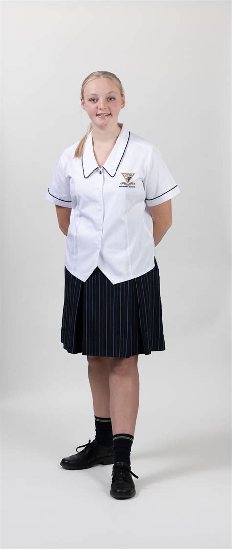 Girls Bottoms – inaburra-uniform-shop