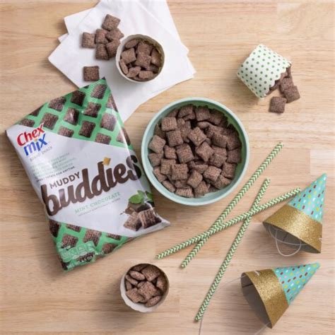 Chex Mix Muddy Buddies Mint Chocolate Snack Bag 4 5 Oz Kroger