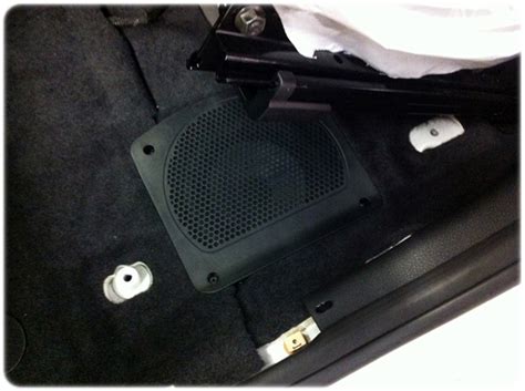 BMW 1 F20 Sound Booster Upgrade Audio Retrocamera SAEL Snc